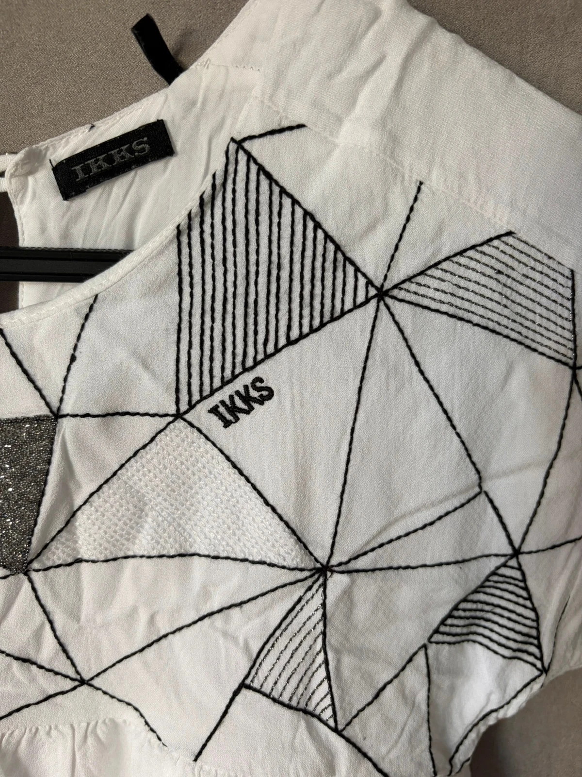 Vestido branco e preto IKKS 10 anos – photo 2